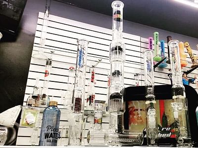 Xpress Smoke Shop, Vape Shop, CBD, Kratom, Delta 8 THC, & Hookahs!